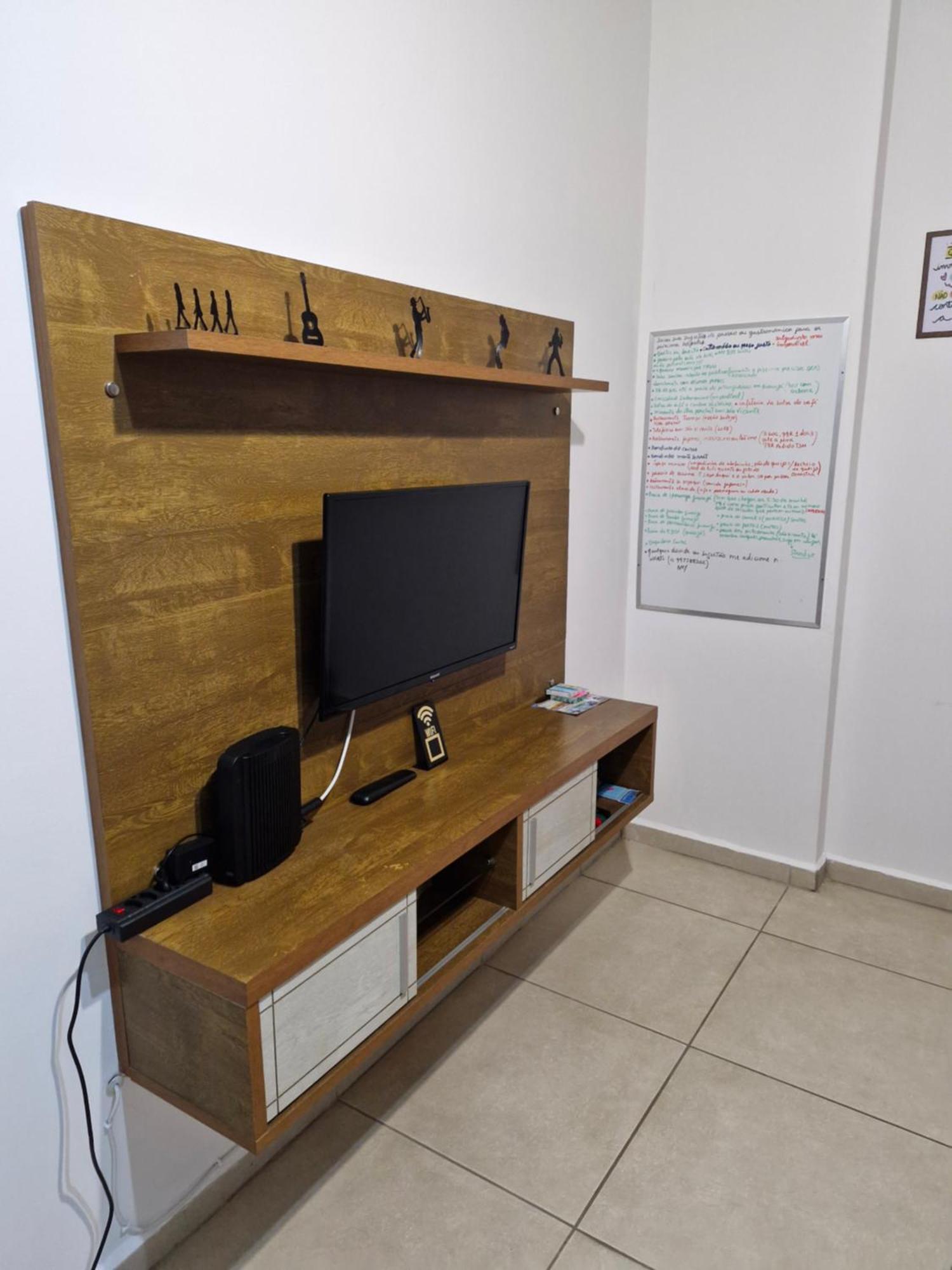 Sala Living Na Quadra Da Santos (Sao Paulo)